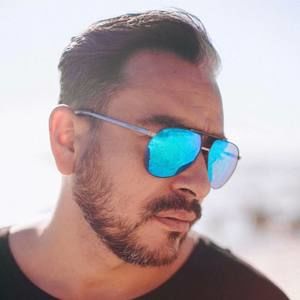 Meet your Posher, David